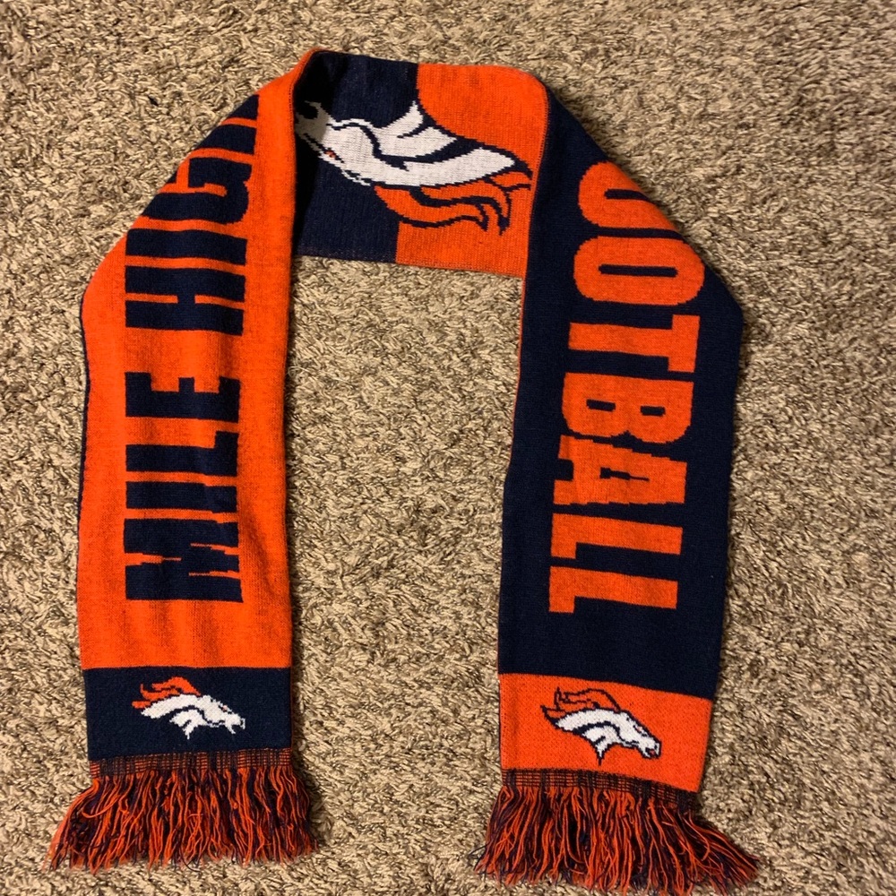 Denver Broncos Scarf